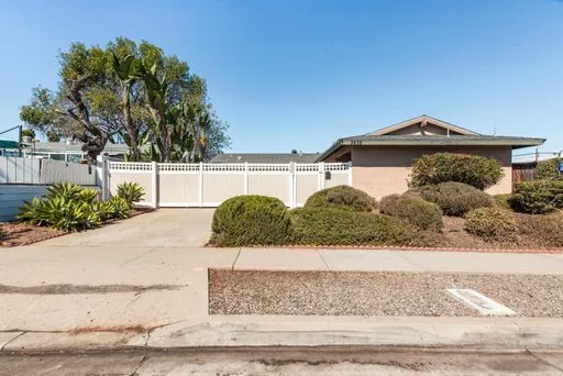 3838 Governor Dr, UCSD, 3838 Governor Dr, San Diego, CA 92122, USA, Photo 2