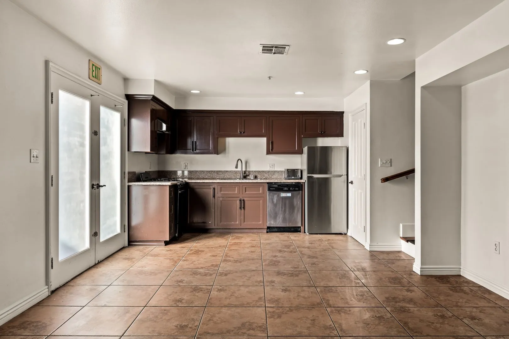 2667-2673 Menlo Ave, undefined, 2667-2673 Menlo Ave, Los Angeles, CA 90007, USA, Photo:1