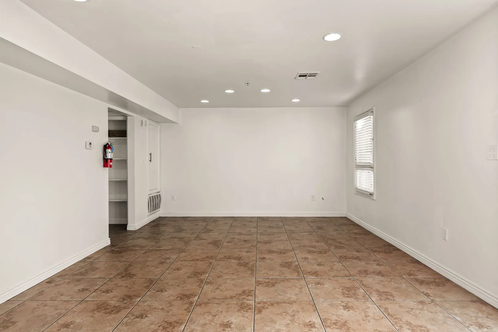 2667-2673 Menlo Ave, undefined, 2667-2673 Menlo Ave, Los Angeles, CA 90007, USA, Photo:2