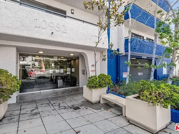 Studio 502 SQ ft 10982 roebling avenue Unit 404, undefined, 10982 Roebling Ave APT 404, Los Angeles, CA 90024, USA, Photo:1