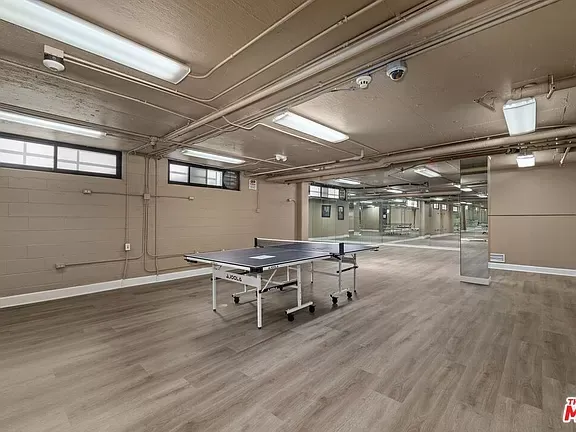 Studio 502 SQ ft 10982 roebling avenue Unit 404 - Student Housing near UCLA