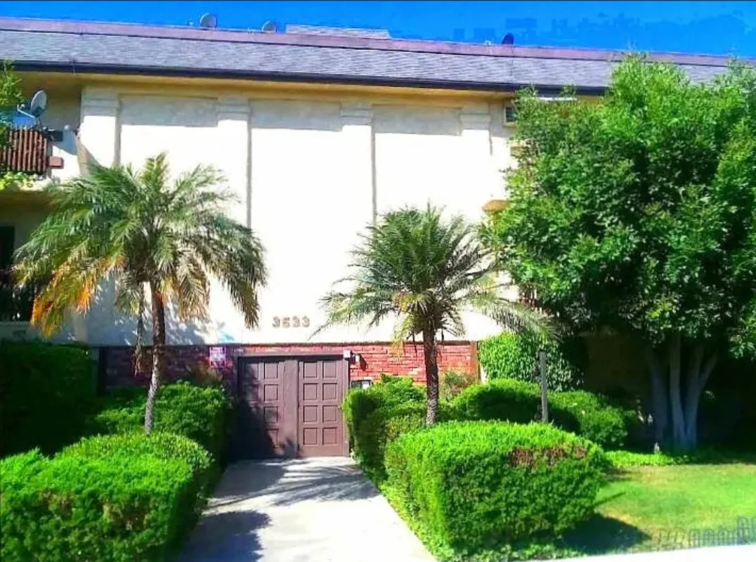Keystone Ave Apartments - Student Housing near UCLA