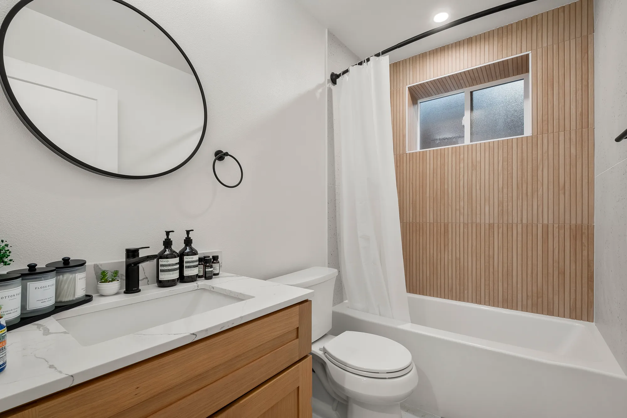 College Apartments (2710), undefined, 2710 College Ave, Berkeley, CA 94705, USA, Photo:2