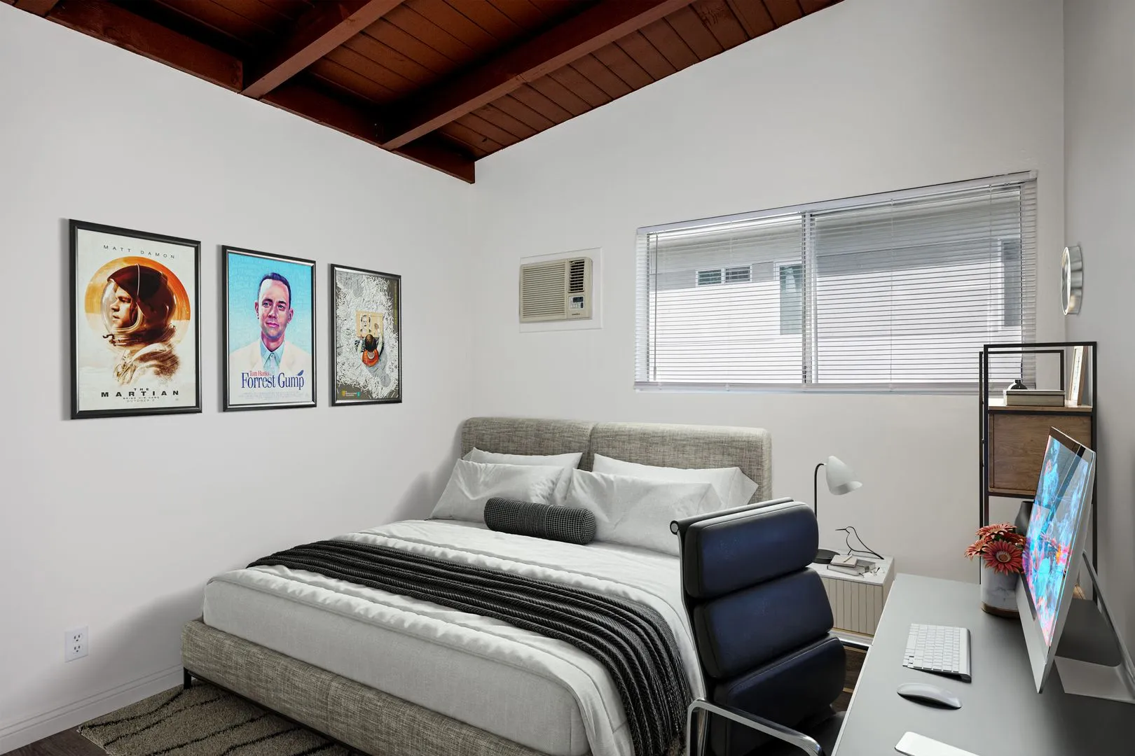 3620 South Budlong Ave - Student Housing near USC