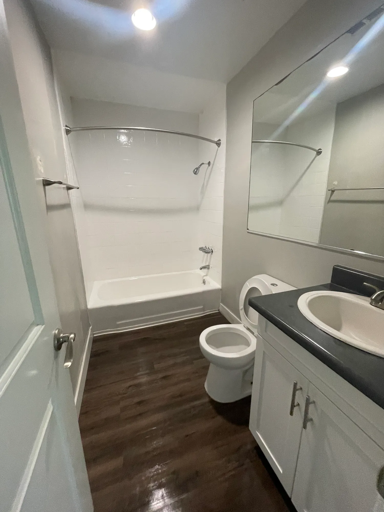 555 Levering, undefined, 555 Levering Ave, Los Angeles, CA 90024, USA, Photo:3