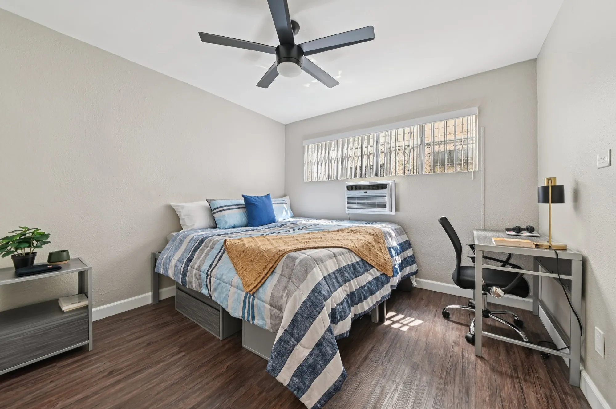 The Hive On Ellendale USC Student Housing, undefined, 2652 Ellendale Pl, Los Angeles, CA 90007, USA, Photo:6