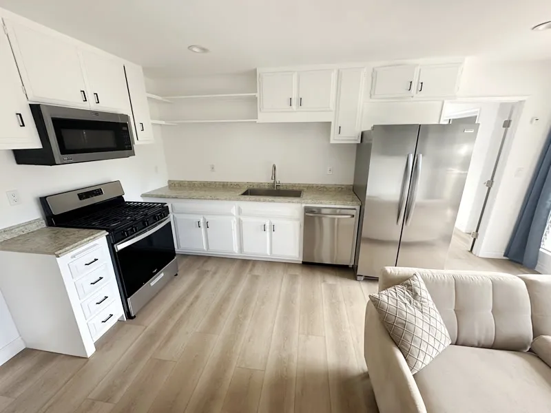 406 Veteran Avenue - Student Housing near UCLA