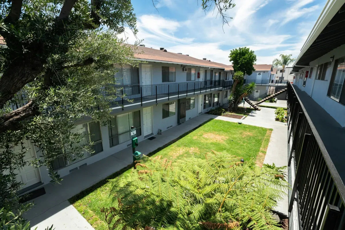 18400 Prairie St., undefined, 18400 Prairie St #400, Northridge, CA 91325, USA, Photo:2