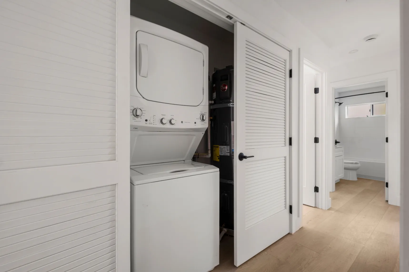 Telegraph Apartments, undefined, 2414 Telegraph Ave, Berkeley, CA 94704, USA, Photo:3