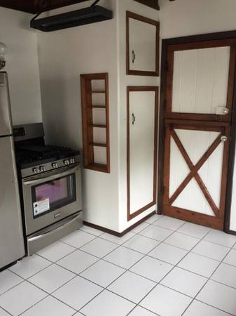 Bungalow in Santa Monica, undefined, 2434 Oak St a, Santa Monica, CA 90405, USA, Photo:4