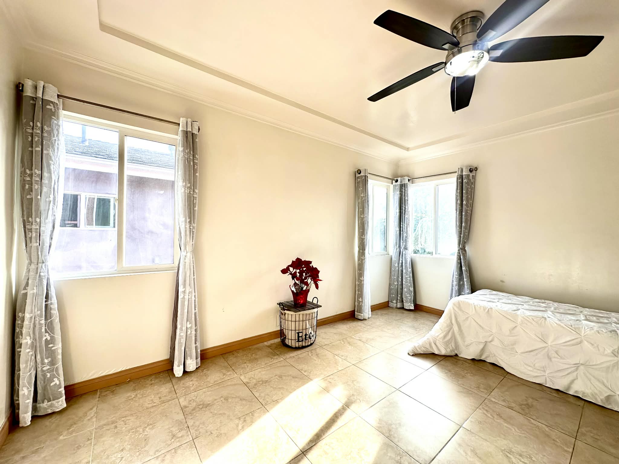 Hai's room for rent, undefined, 11301 Graham Pl, Los Angeles, CA 90064, USA, Photo:5