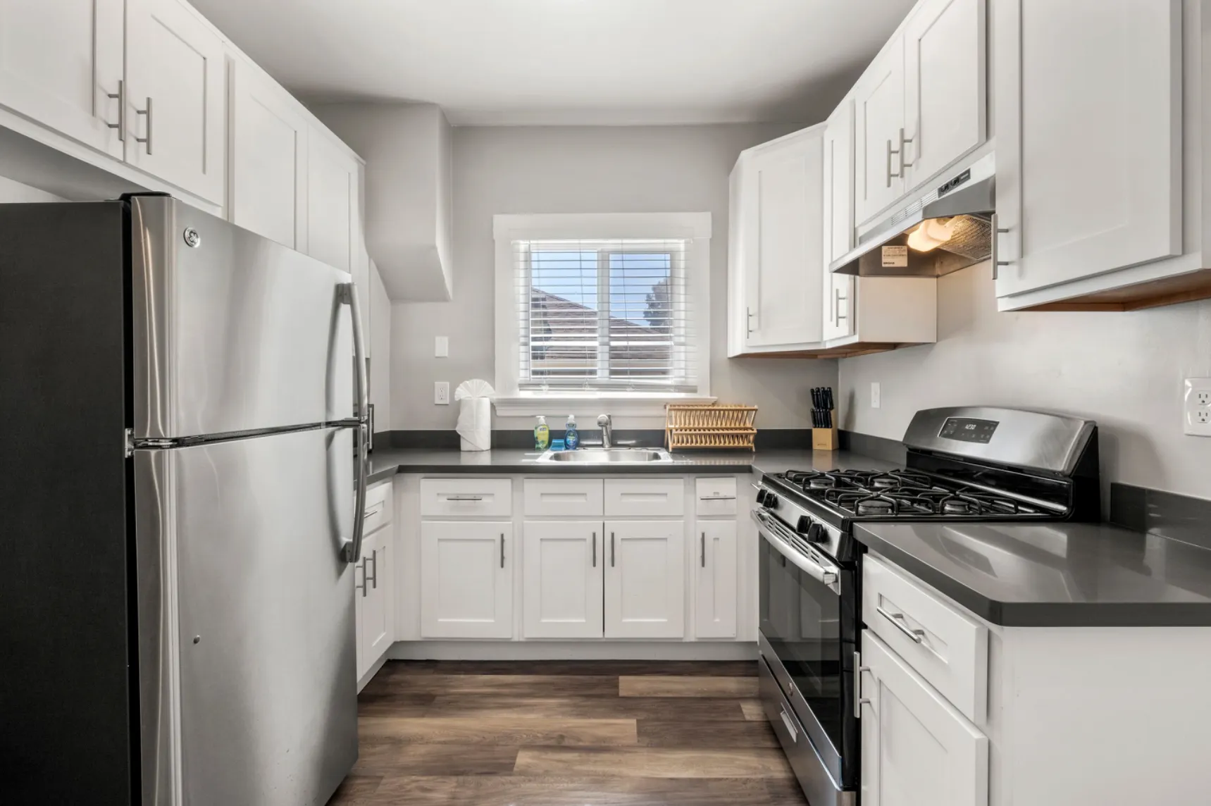 College Apartments (2618), undefined, 2618 College Ave, Berkeley, CA 94704, USA, Photo:4