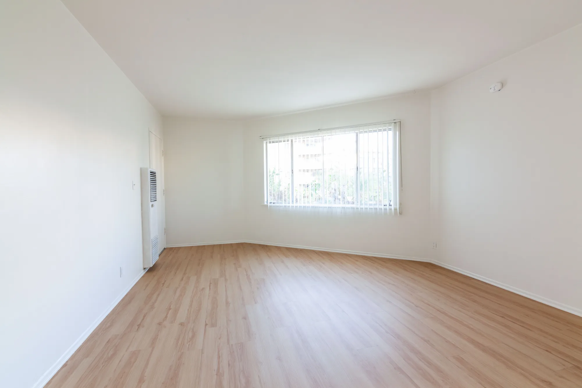 Levering Arms Apartments, UCLA, 669 Levering Ave, Los Angeles, CA 90024, Photo 5