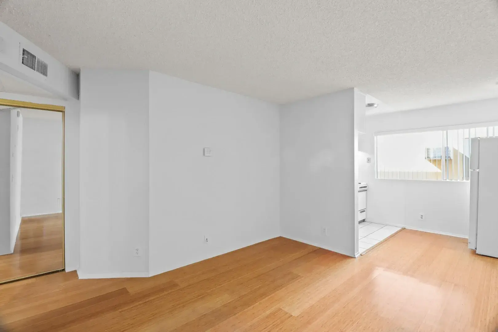 Midvale South Apartments, undefined, 1394 Midvale Avenue Los Angeles, CA 90024, Photo:6