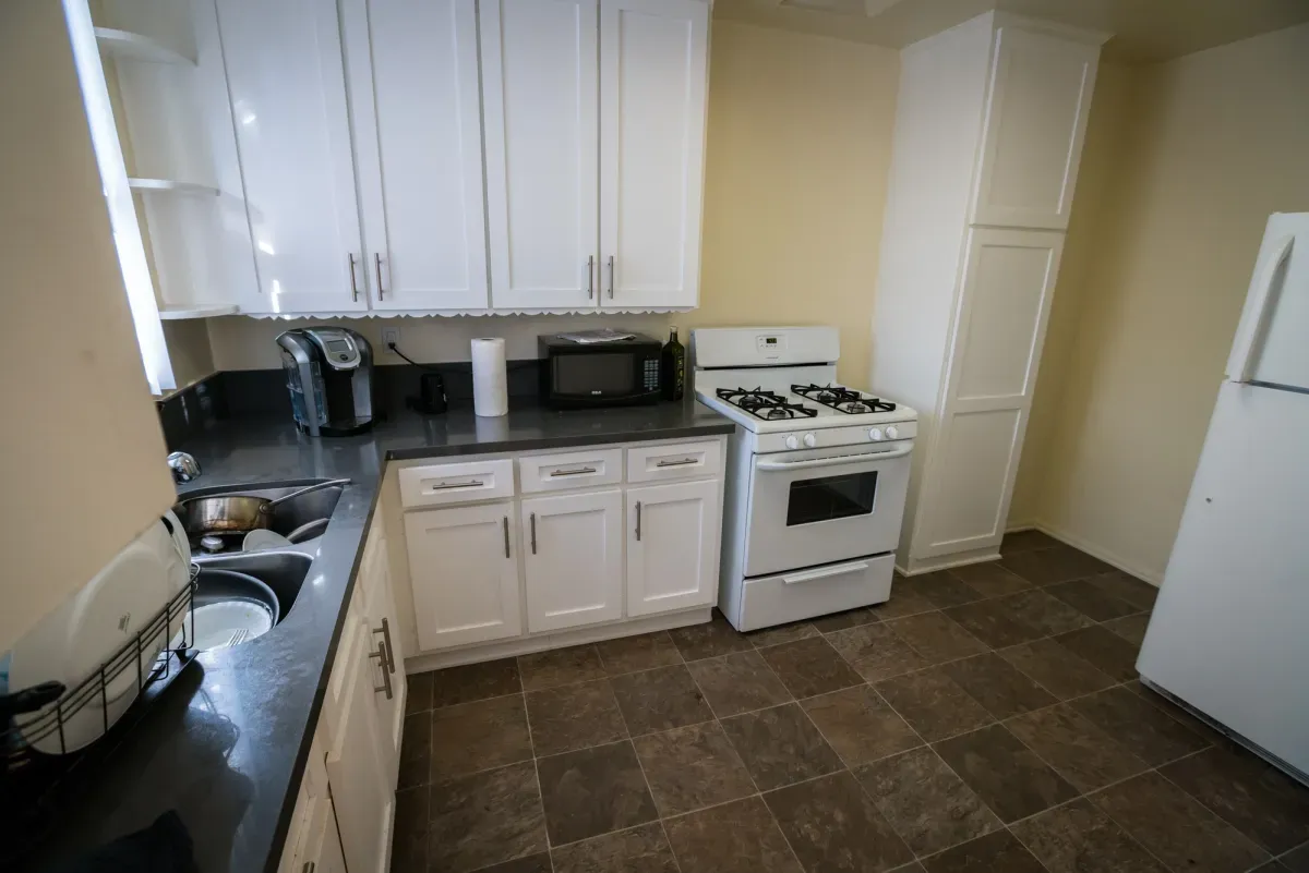 611 Levering, undefined, 611 Levering Ave, Los Angeles, CA 90024, Photo:3