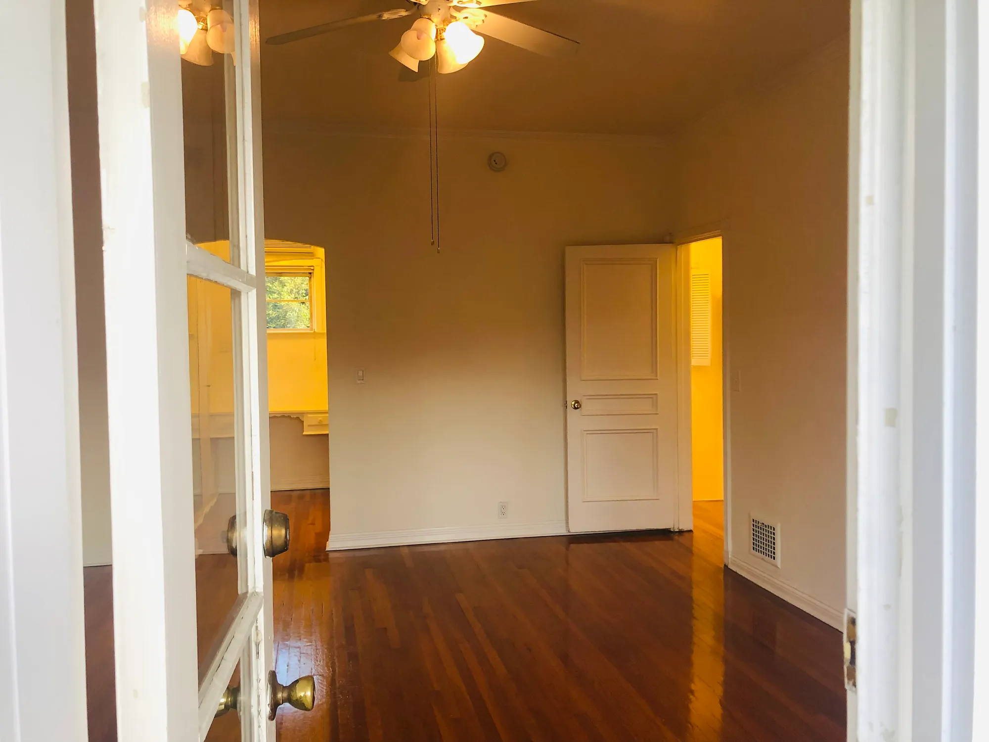 Lindbrook Apts, undefined, 10800 Lindbrook Dr, Los Angeles, CA 90024, Photo:16