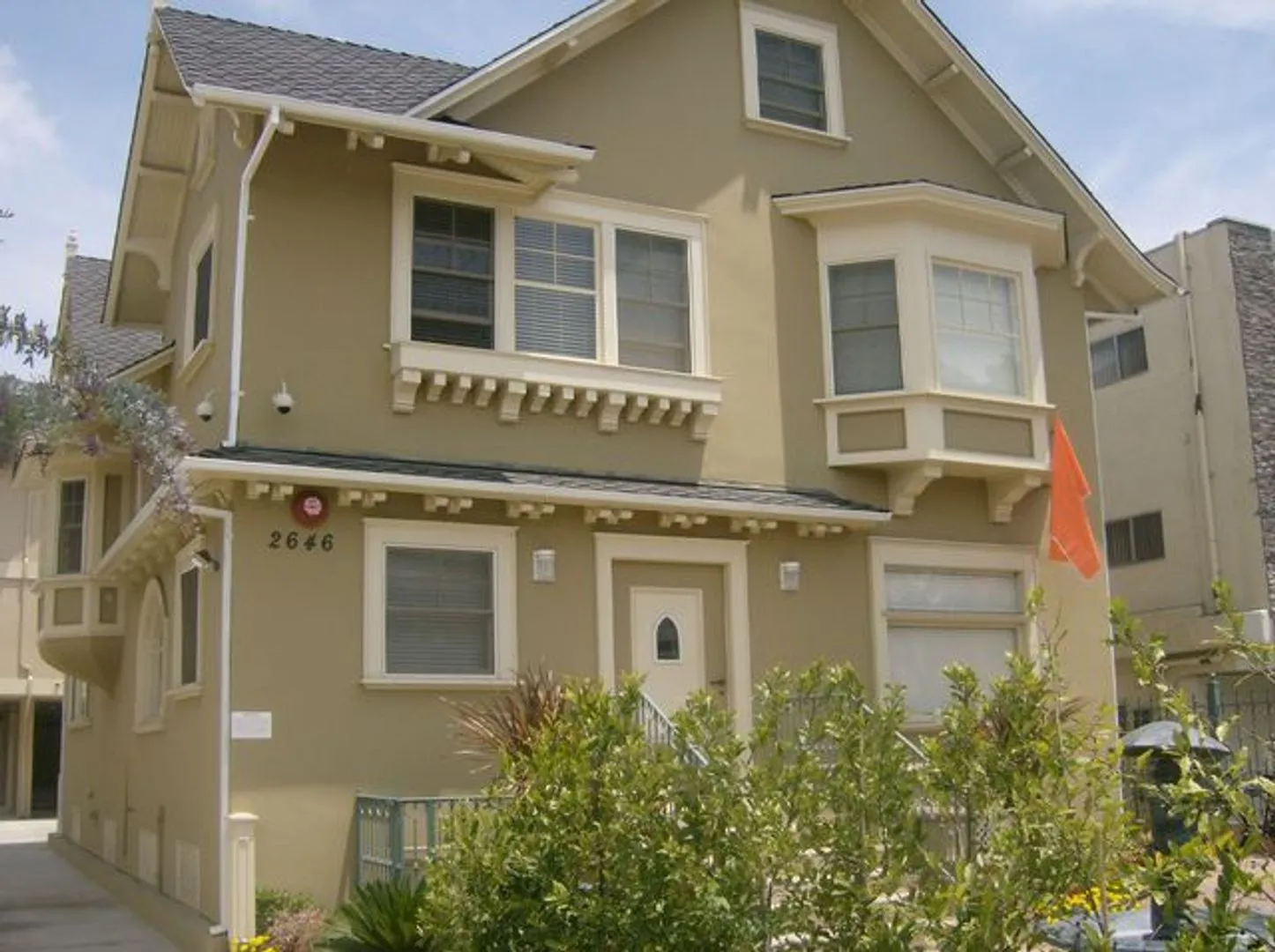 2646 Ellendale Pl - Student Housing near USC