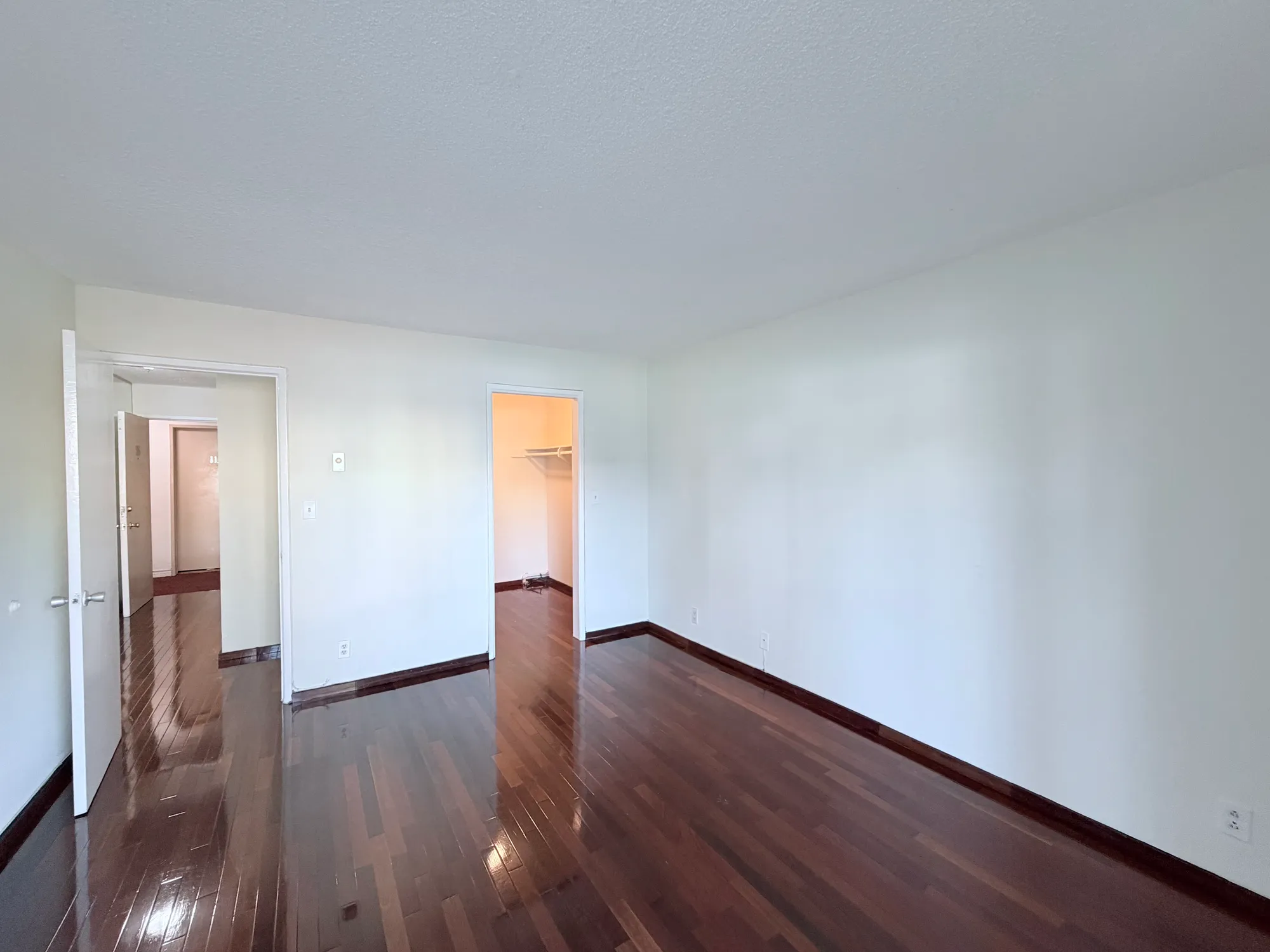 Santamon, undefined, 1930 Ocean Ave #116, Santa Monica, CA 90405, USA, Photo:1