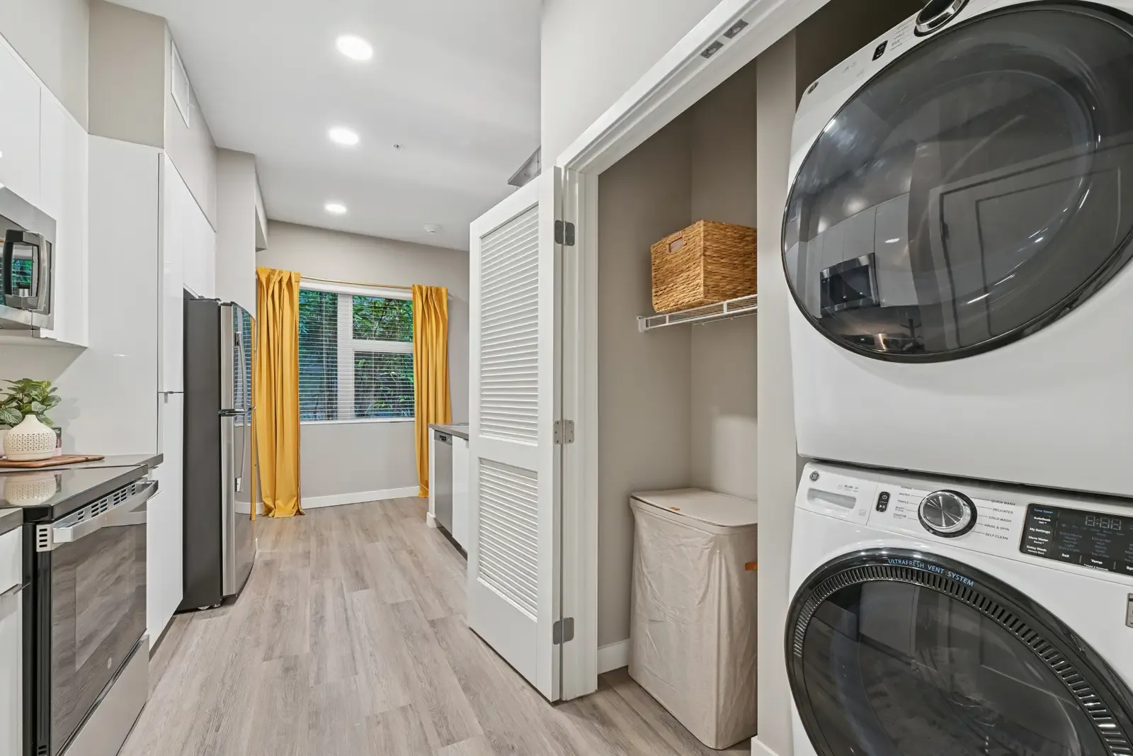 The Mark Los Angeles-E6A, undefined, 10915 Strathmore Dr, Los Angeles, CA 90024, USA, Photo:0