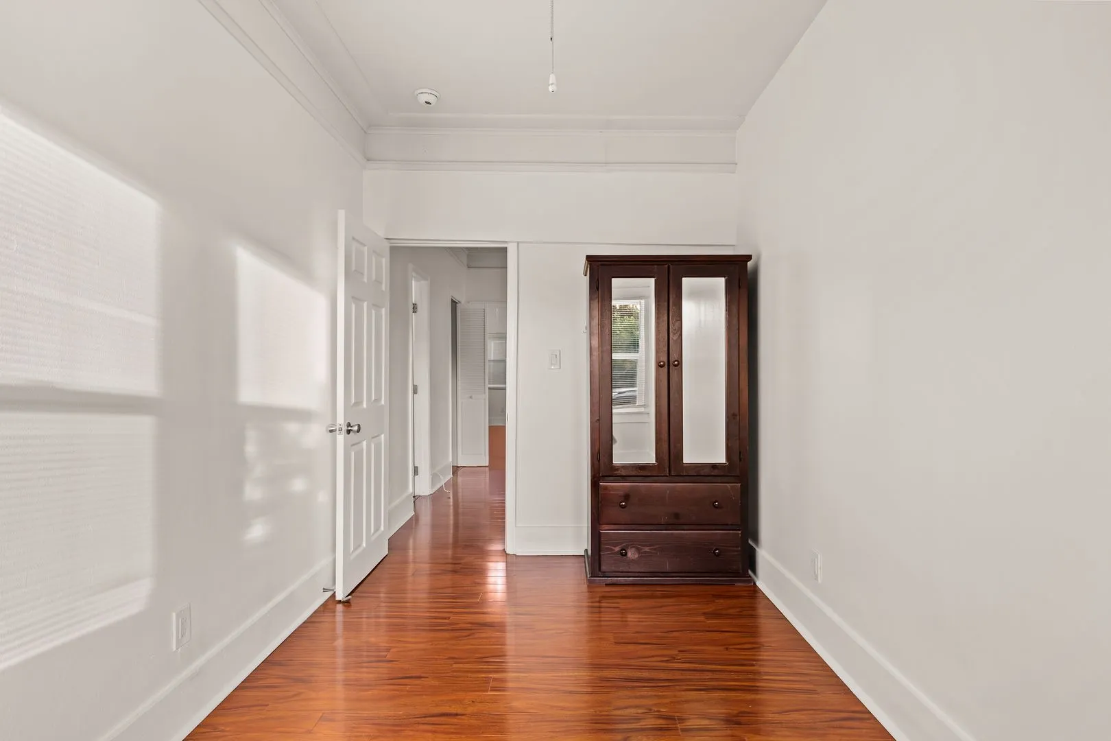 Walton Ave, undefined, Walton Avenue - Unit 2928, Los Angeles, CA 90007, Photo:3