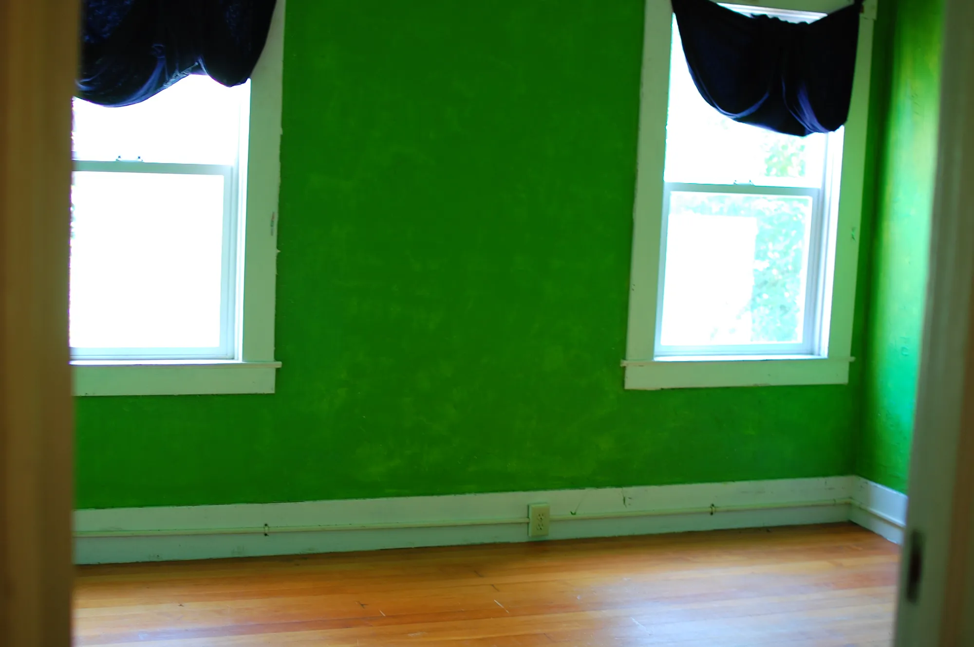 Spacious Victorian Home 4+2 Rm in Elmwood District (Berkeley), undefined, 2424 Stuart St, Berkeley, CA 94705, USA, Photo:2