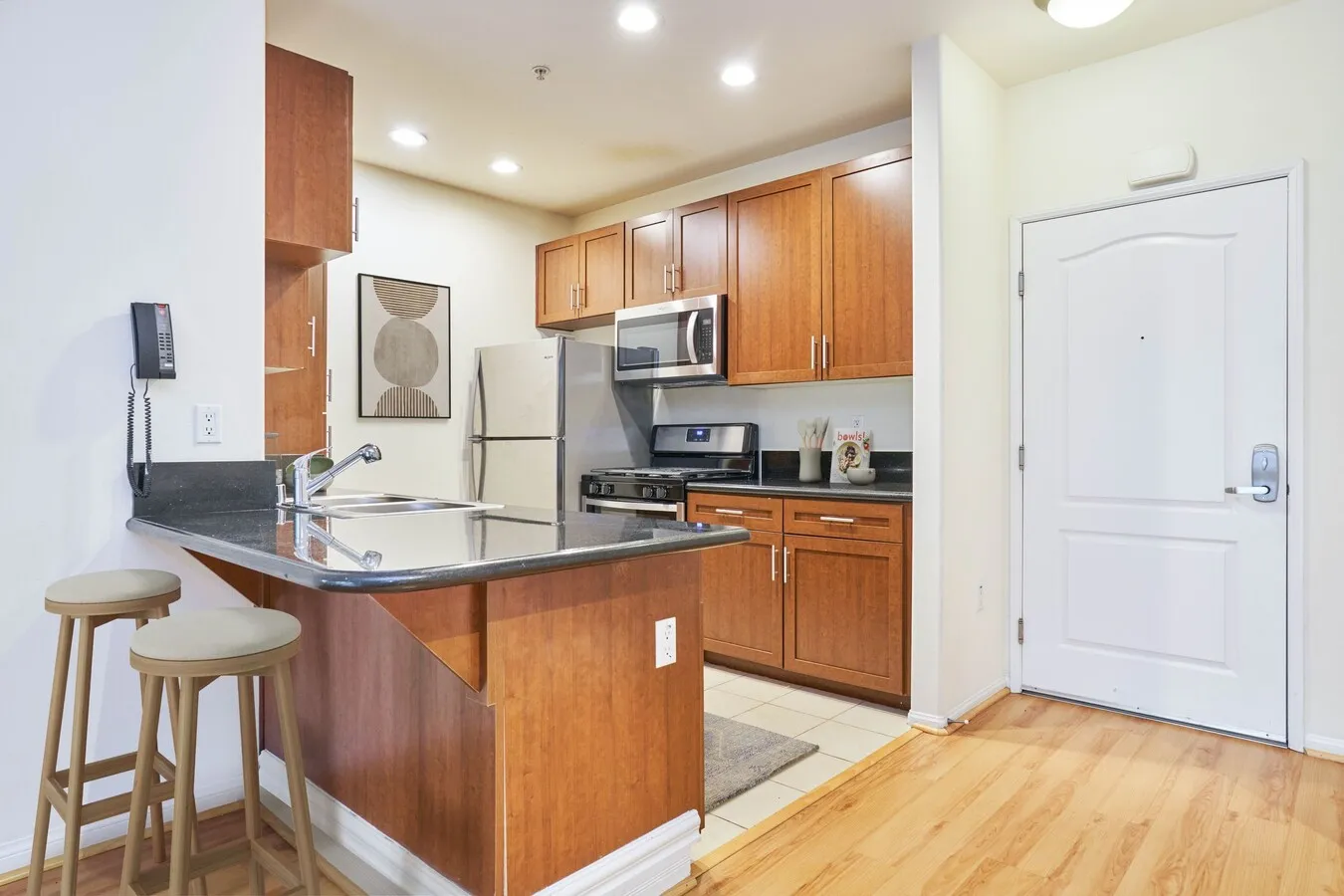 325WAdams, undefined, 325 W Adams Blvd, Los Angeles, CA 90007, USA, Photo:12