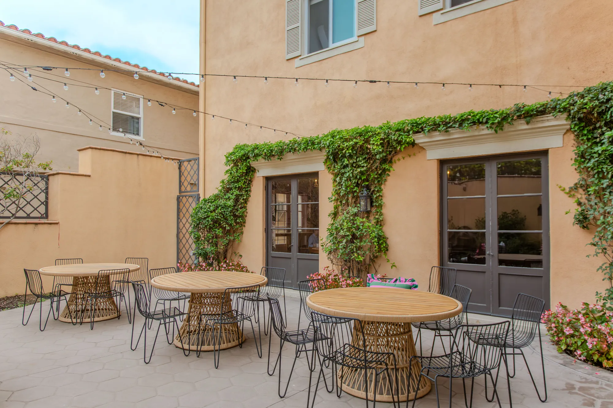 Westholme Park, undefined, 624 Hilgard Ave, Los Angeles, CA 90024, USA, Photo:1