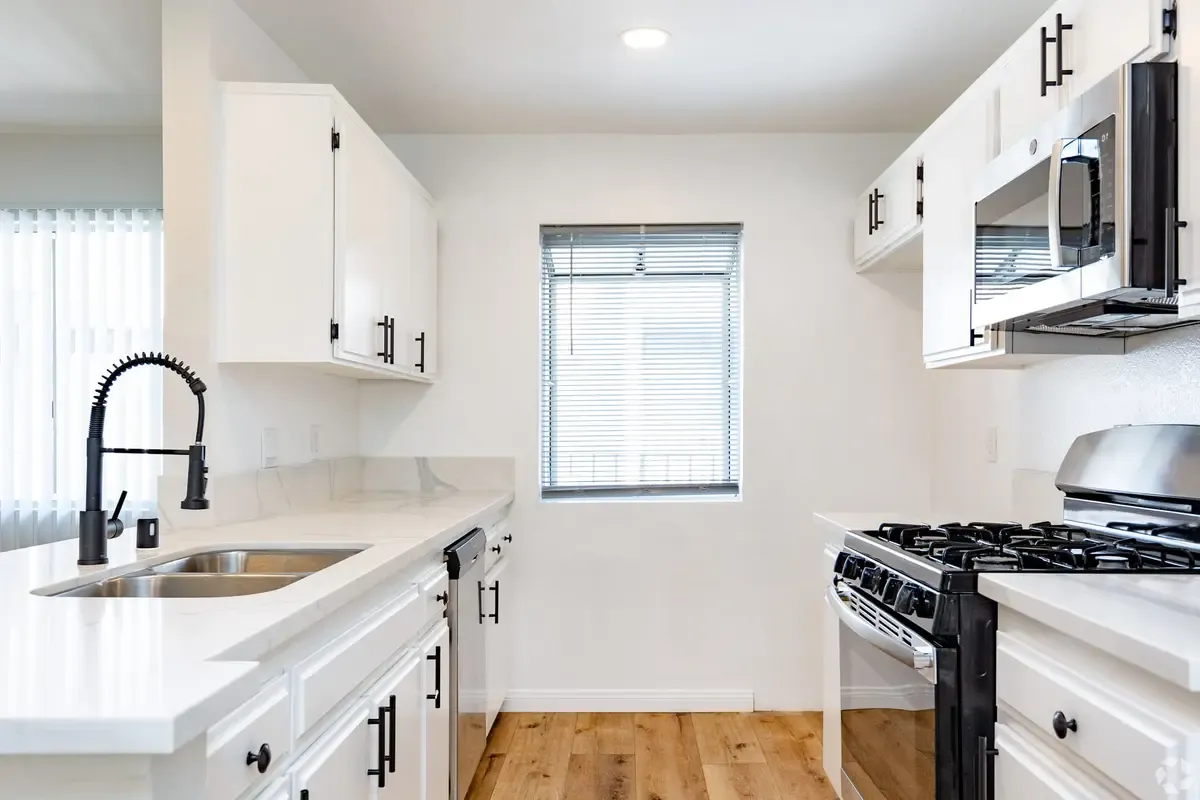 1945 Glendon Ave, undefined, 1945 Glendon Ave, Los Angeles, CA 90025, USA, Photo:7