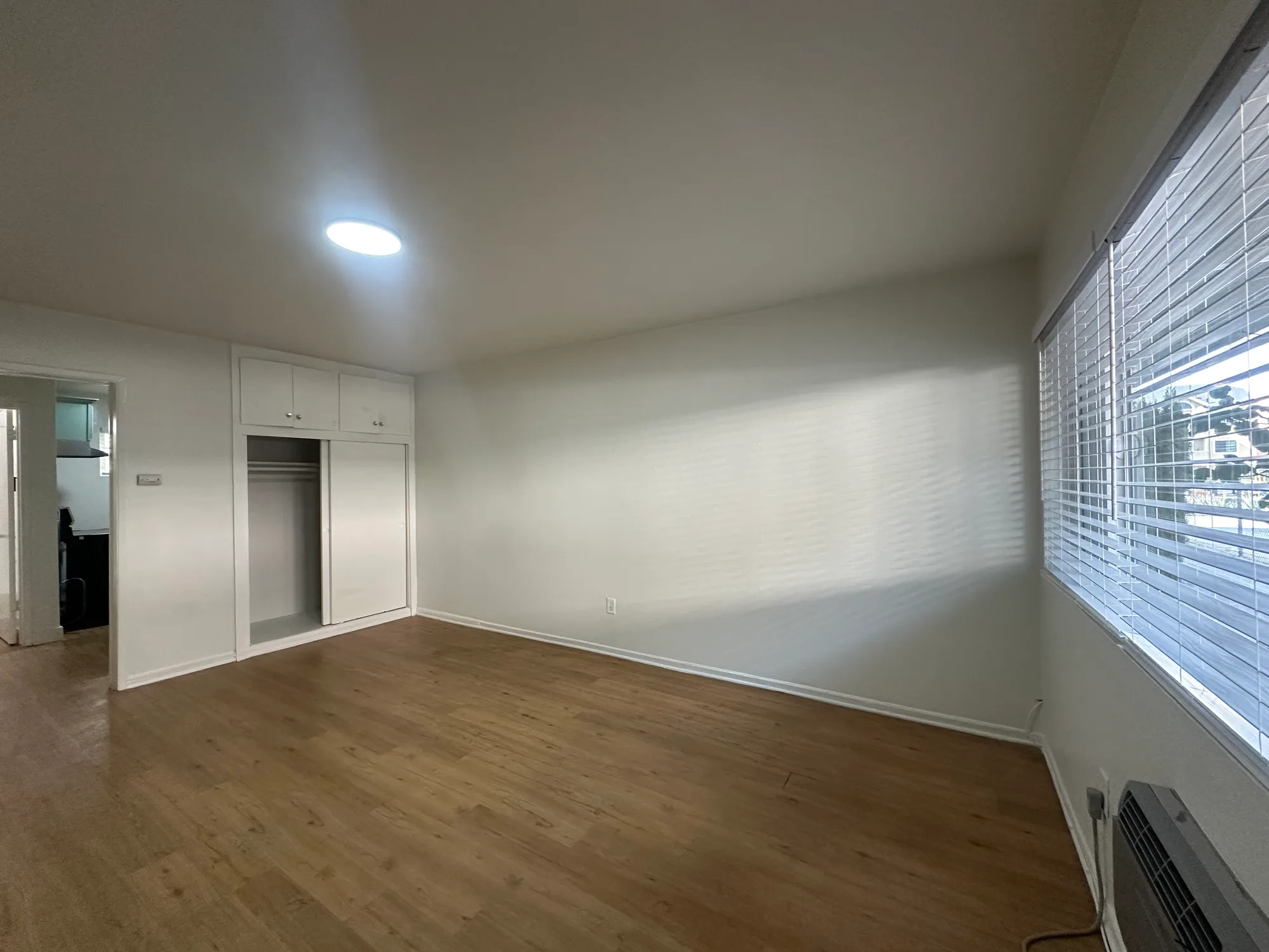 2666 Ellendale, USC, 2666 Ellendale Pl, Los Angeles, CA 90007, USA, Photo 5