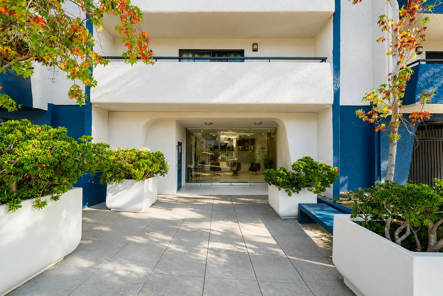 UCLA CLUB CALI - Student Housing near UCLA