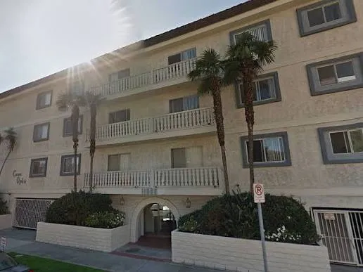Ophir - Student Housing near UCLA