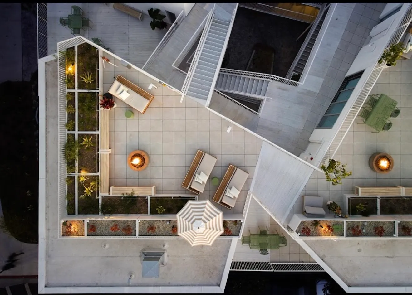 Comma Barrington, undefined, 1503 S Barrington Ave, Los Angeles, CA 90025, USA, Photo:6