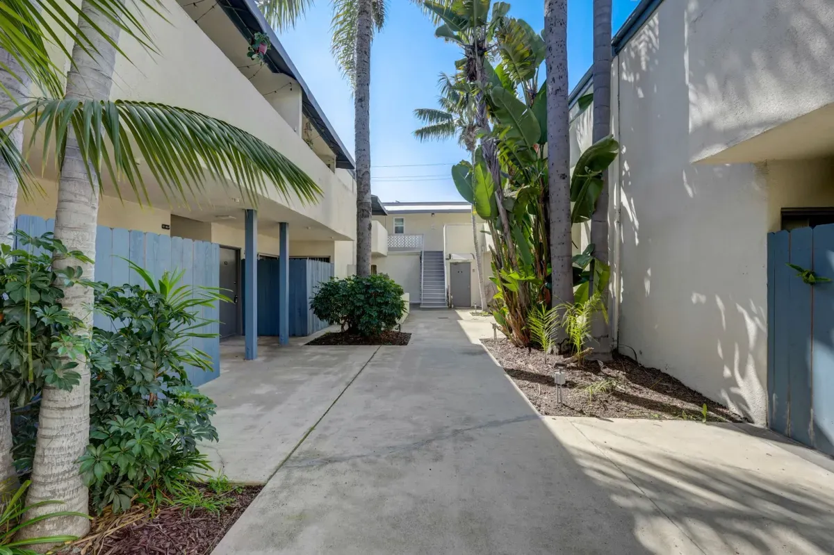 3537 Clarington Ave, undefined, 3537 Clarington Ave, Los Angeles, CA 90034, USA, Photo:3