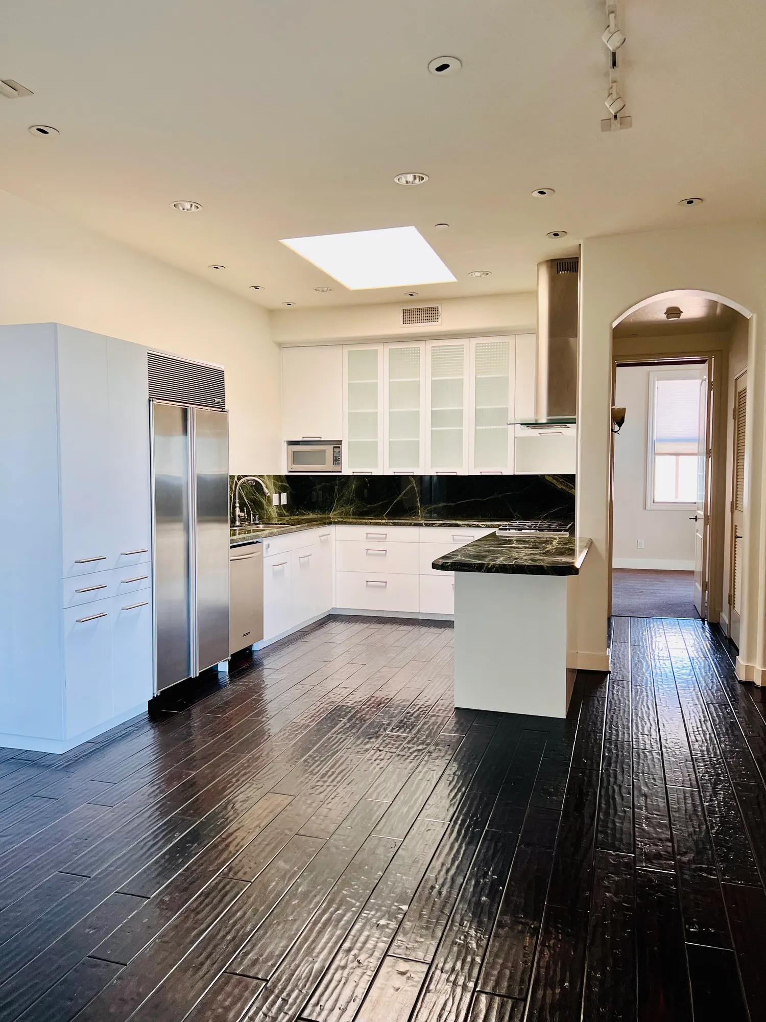 Armacost Villas, undefined, 1310 Armacost Ave APT 402, Los Angeles, CA 90025, USA, Photo:3