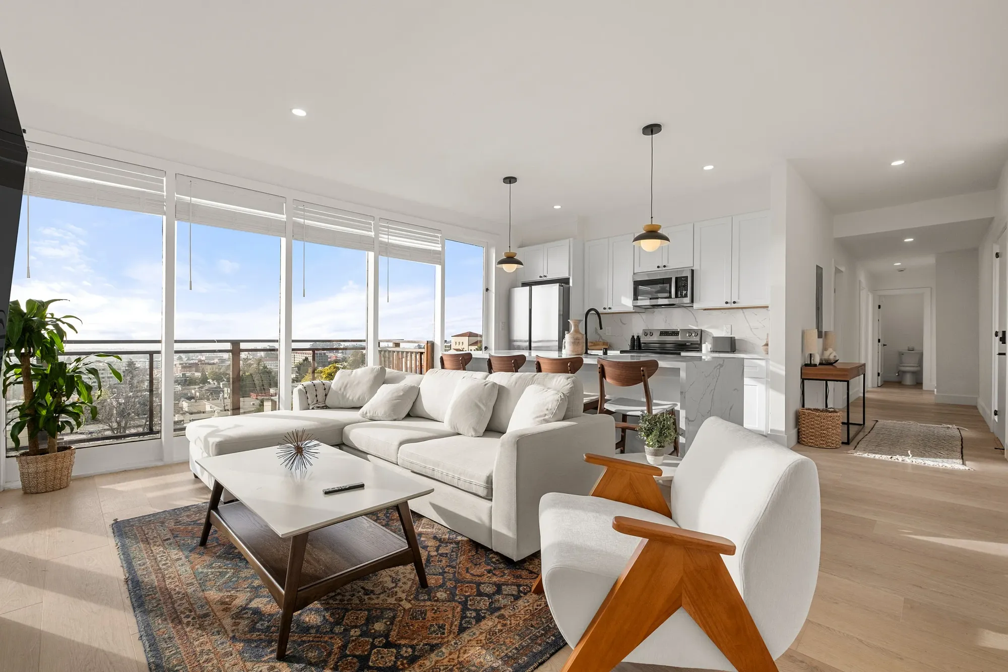 Panoramic Apartments - Student Housing near BERKELEY