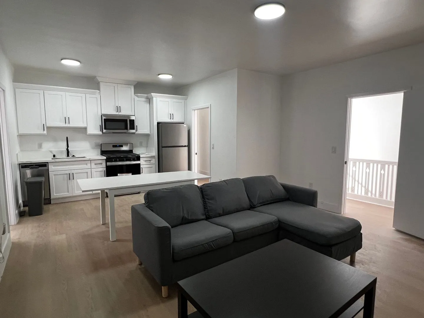 2102 Bonsallo Ave, undefined, 2102 Bonsallo Ave, Los Angeles, CA 90007, USA, Photo:3