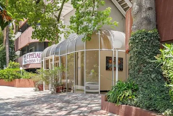 Veteran Plaza Apartments, undefined, 512 Veteran Ave, Los Angeles, CA 90024, USA, Photo:1