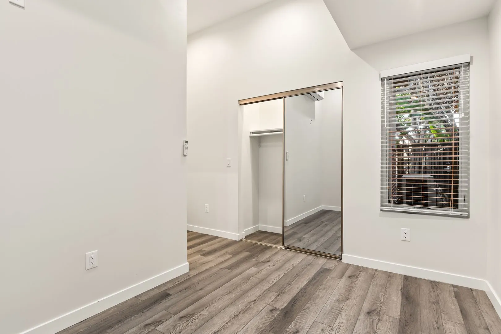2338 Scarff, undefined, 2338 Scarff St #2338, Los Angeles, CA 90007, USA, Photo:2