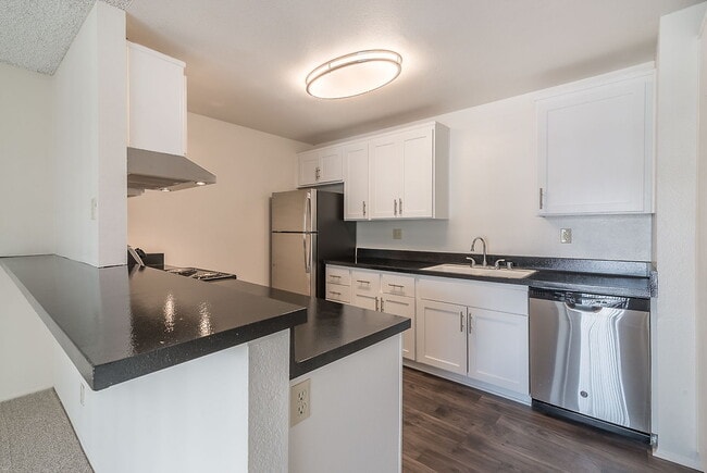 201 E Chapman Ave, Placentia, CA 92870, csuf, 201 E Chapman Ave, Placentia, CA 92870, Photo:4