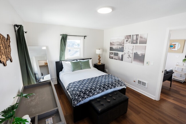974 63rd St, undefined, 974 63rd St, Oakland, CA 94608, Photo:4