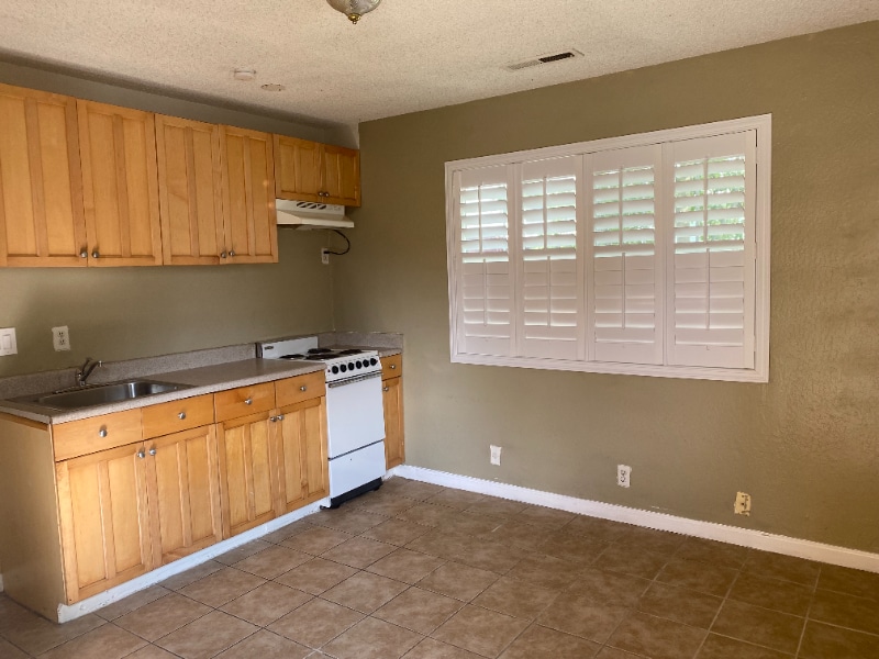 864 Stanford Ave, berkeley, 864 Stanford Ave, Oakland, CA 94608