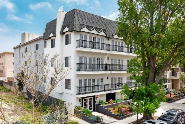 1620 South Bentley , ucla, 1620 S Bentley Ave, Los Angeles, CA 90025, USA