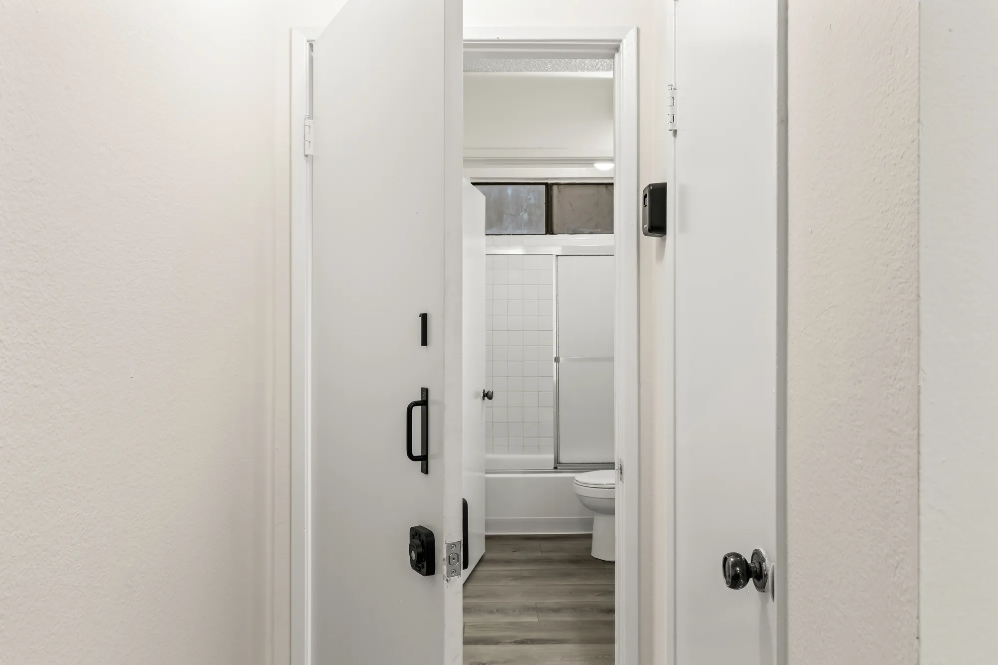 655 Kelton, undefined, 655 Kelton Ave, Los Angeles, CA 90024, USA, Photo:14