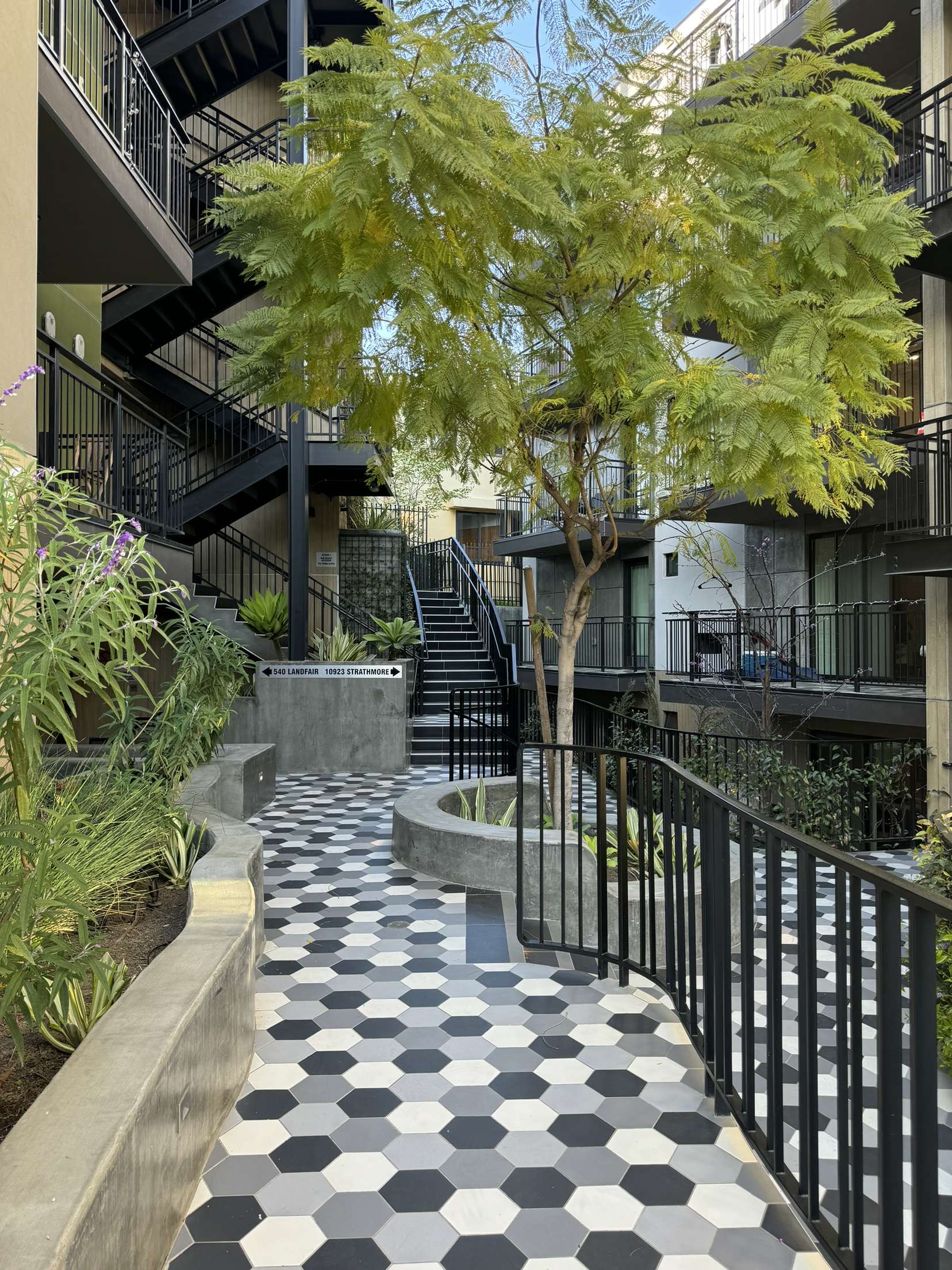 540 Landfair Ave Apartments, undefined, 540 Landfair Ave, Los Angeles, CA 90024, USA, Photo:1