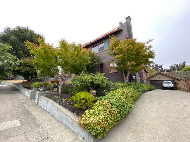 5241 Broadway Ter, undefined, 5241 Broadway Ter, Oakland, CA 94618, Photo:1