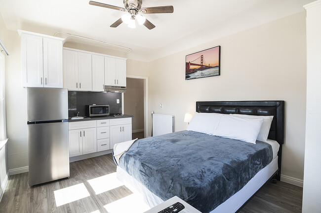 MacArthur Park Apartments, usc, 725 S Alvarado St, Los Angeles, CA 90057, USA, Photo:2