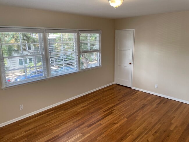 2109 10th St, undefined, 2109 10th St, Santa Monica, CA 90405, United States, Photo:4