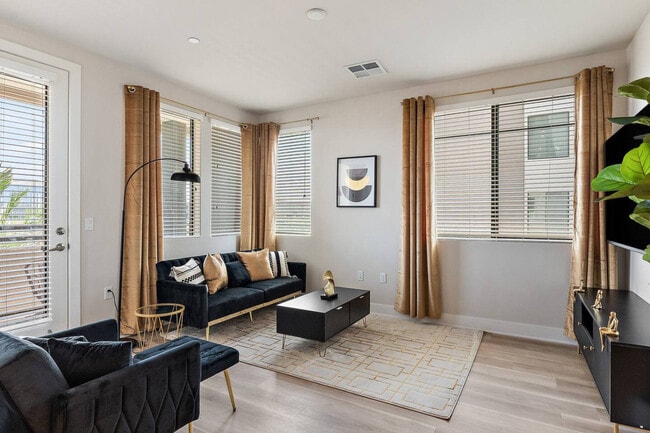 7115 E McDowell Rd, undefined, 7115 E McDowell Rd Unit ID1232696P, Scottsdale, AZ 85257, Photo:1