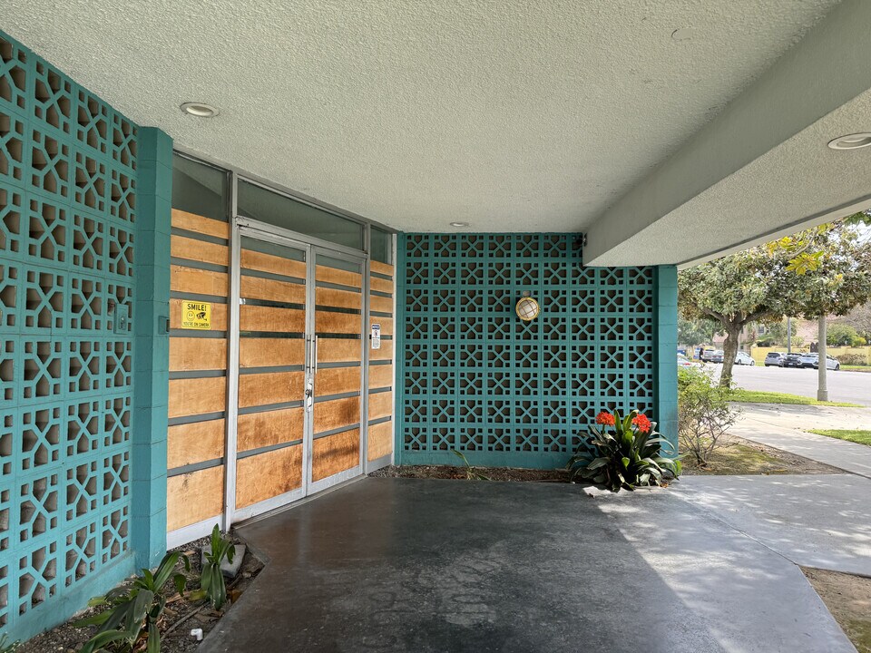 1286 W Adams Blvd, usc, 1286 W Adams Blvd, Los Angeles, CA 90007, USA, Photo:1