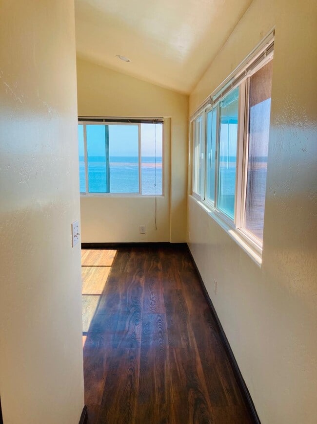 6703 Del Playa, undefined, 6703 Del Playa, Isla Vista, CA 93117, Photo:4